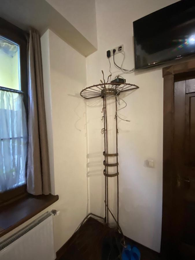 Квартира В Центрі На Вулиці Лесі Українка 19 Лвив Екстериор снимка